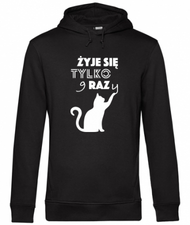 Żyje się 9 razy